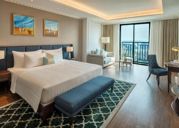 Khách sạn Flc Grand 5*