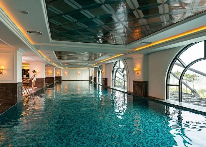 Khách sạn Flc Grand 5*