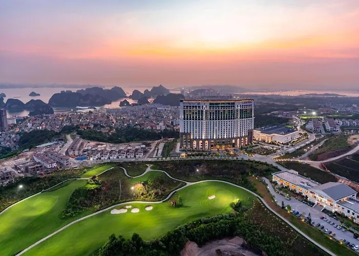Flc Grand Hạ Long